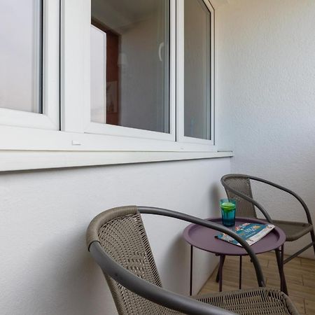 Apartaments Solec 79 By Noclegi Renters Warsaw Exterior photo