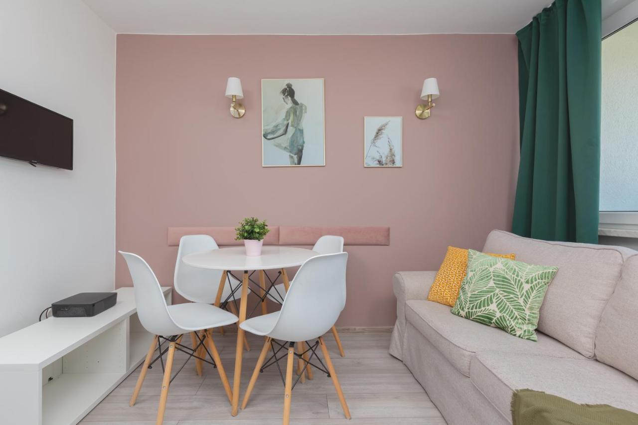 Apartaments Solec 79 By Noclegi Renters Warsaw Exterior photo