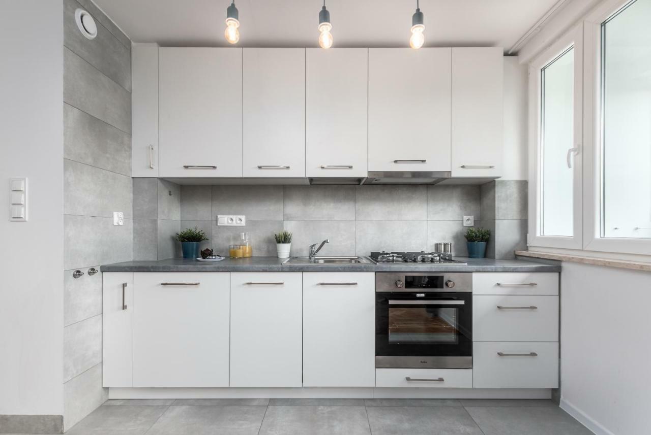 Apartaments Solec 79 By Noclegi Renters Warsaw Exterior photo